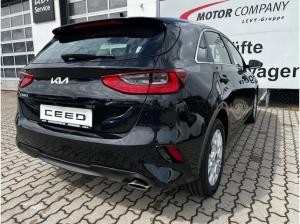 Kia Ceed cee'd 1.5 Turbo DCT7 Vision Komfort+
