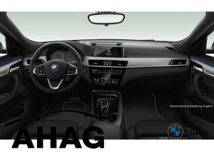 BMW X2 xDrive 20d Steptr. Navi eGSD Sportsitz