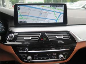 BMW 530 E-Hybrid Touring Kamera Navi Leder Sitzheizung LED 8-fach