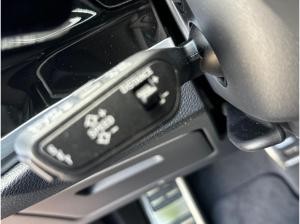 Audi RS Q3 S tronic Sonos Matrix-LED RS-AGA