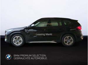 BMW iX1 xDrive30 Navi LED PDC SHZ xLine Premium