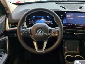 BMW iX1 xDrive30 Navi LED PDC SHZ xLine Premium