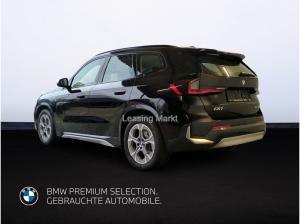 BMW iX1 xDrive30 Navi LED PDC SHZ xLine Premium