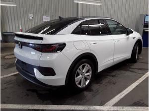 Volkswagen ID.5 Pro 150kW AHK Komfort Infotainment Assistenz Interieur