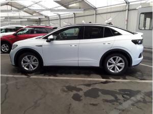 Volkswagen ID.5 Pro 150kW AHK Komfort Infotainment Assistenz Interieur