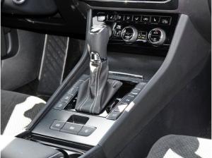 Skoda Superb Combi Sportline 2.0 TDI 7-Gang DSG 12.865,- € PREISVORTEIL