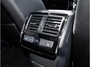 Skoda Superb Combi Sportline 2.0 TDI 7-Gang DSG 12.865,- € PREISVORTEIL