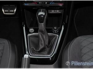 Volkswagen T-Cross R-Line PRIVAT 7-Gang DSG Rückfahrkamera beats Soundsystem Navigationssystem Anhängerkupplung