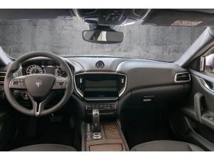 Maserati Ghibli Hybrid Executive