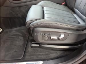 BMW X7 M50i Navi Leder Standheizung Anhängerkupplun