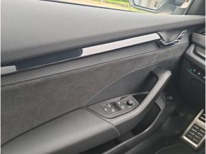 Skoda Octavia RS Combi 2.0 TDI ACC Pano AHK DynLi