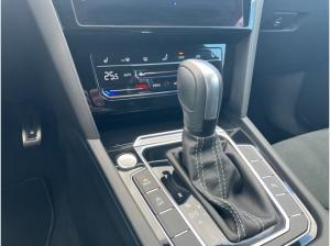 Volkswagen Arteon Shooting Brake 2.0 TDI DSG R-Line AHK ACC