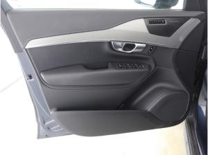 Volvo XC 90 Ultimate Bright T8 Plug-In Hybrid AWD 7-Sitzer Panoramadach 360°Kamera HUD AHK