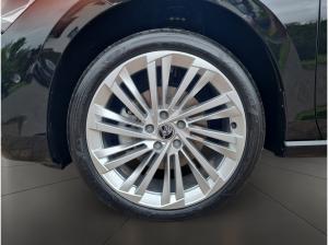 Skoda Superb Combi 1.5 TSI FLA KAM el.Heck GRA