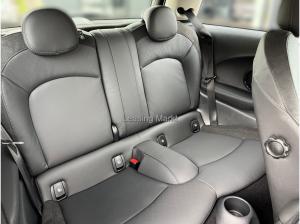 MINI Cooper 3-Türer Classic Trim|Navu|RFK|Sitzheizung