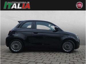 Fiat 500e 42 kWh - mit 16" Felgen und Schwarz - Fiat Regensburg sofort verfügbar