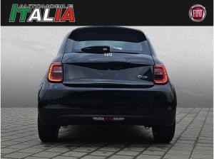 Fiat 500e 42 kWh - mit 16" Felgen und Schwarz - Fiat Regensburg sofort verfügbar