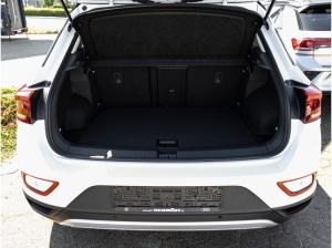 Volkswagen T-Roc 1,5 TSI DSG Move LED AHK App-Connect 17"