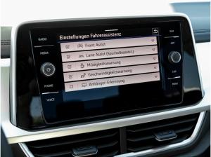 Volkswagen T-Roc 1,5 TSI DSG Move LED AHK App-Connect 17"