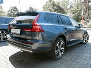 Volvo V60 Cross Country Ultimate B5Benzin