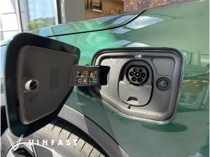 VinFast VF8 PLUS | 🔋⚡️10 Jahre Garantie - Panorama-Schiebedach - Umfang. ADAS Paket⚡️