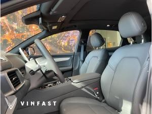VinFast VF8 PLUS | 🔋⚡️10 Jahre Garantie - Panorama-Schiebedach - Umfang. ADAS Paket⚡️