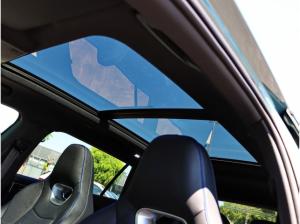 Volkswagen Passat R-Line 2,0 l 4M DSG/LEDER/NAVI PRO MAX/AHK/HARMAN KARDON