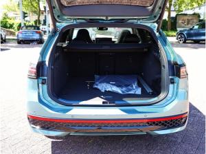 Volkswagen Passat R-Line 2,0 l 4M DSG/LEDER/NAVI PRO MAX/AHK/HARMAN KARDON
