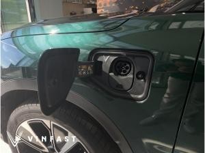 VinFast VF8 PLUS | 🔋⚡️10 Jahre Garantie - 4x4 Antrieb - Umfang. ADAS Paket⚡️