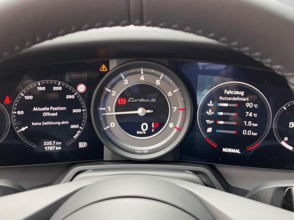 Foto - Porsche 992 (911) Turbo S Burmester,Servo+,PDLS+,Sportabg.