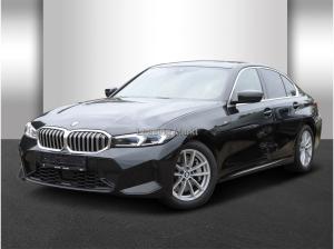 BMW 330 i xDrive*M-Sportpaket*Glasdach*Leder*LED*AHK*