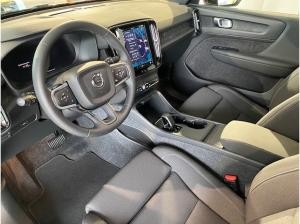 Volvo XC40 B3 Plus Black Edition