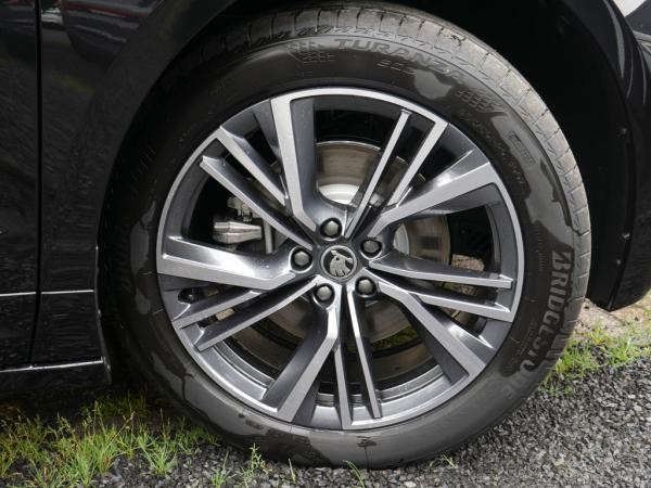 Foto - Skoda ENYAQ Coupé 60 - PDC SHZ KAMERA NAVI ACC LED PANO *SN22*