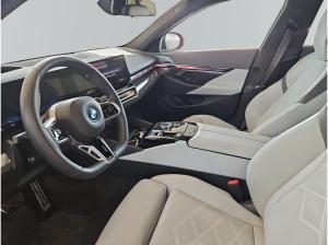 BMW i5 eDrive40 M Sportpaket Pro*20 Zoll*Bowers*Panorama*