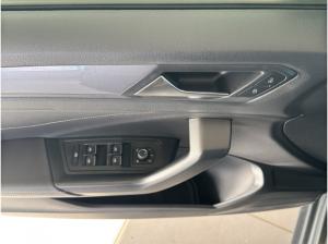 Volkswagen T-Roc Style 2.0TDI DSG 4Motion *AHK*Rear View*LE