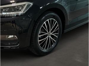 Volkswagen Touran Highline 2,0 l TDI DSG AHK 7Sitz Kamera Navi