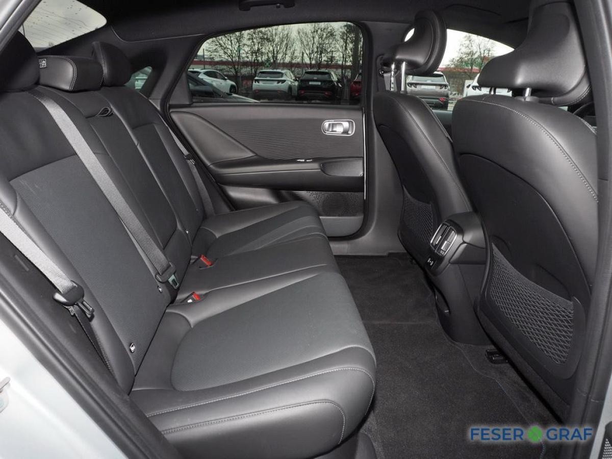 Hyundai IONIQ 6 UNIQ-PAKET 4WD BOSE HEAD-UP 20 ZOLL