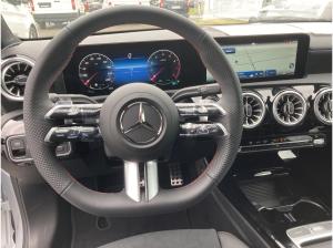 Mercedes-Benz A 200 Kompaktlimousine AMG Line/Navi/Distronic * kurzfristig verfügbar *