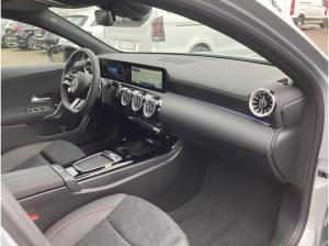 Mercedes-Benz A 200 Kompaktlimousine AMG Line/Navi/Distronic * kurzfristig verfügbar *