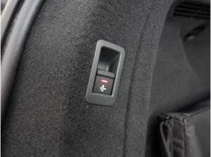 Audi A4 Avant 40 TFSI quattro S line AHK Panorama ACC