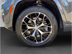 Jeep Grand Cherokee Summit PHEV 4Xe PANORAMA+PDC+KAMERA+CARPLAY