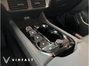 VinFast VF8 ECO | 🔋⚡️ 10 Jahre Garantie - 4x4 Antrieb - Umfang. ADAS Paket⚡️🔋