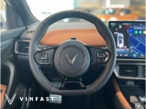 VinFast VF8 PLUS | 🔋⚡️10 Jahre Garantie - 4x4 Antrieb - Umfang. ADAS Paket⚡️🔋