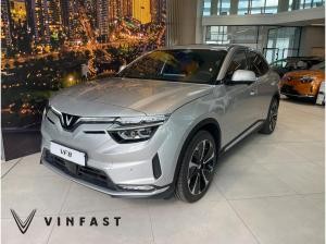 VinFast VF8 PLUS | 🔋⚡️10 Jahre Garantie - 4x4 Antrieb - Umfang. ADAS Paket⚡️🔋