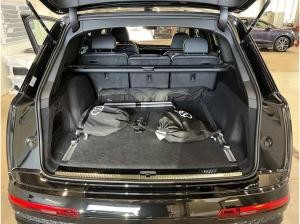 Audi Q7 SUV 55 TFSI e quattro tiptronic S line Neupre