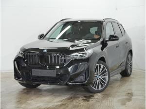 BMW iX1 xDrive30 M Sportpaket Head-Up AHK Sportsitze