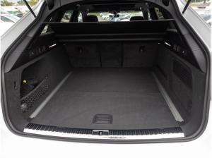 Audi A6 Avant S line 40 TDI quattro S tronic