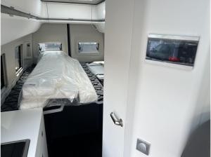 Volkswagen Crafter Grand California  680