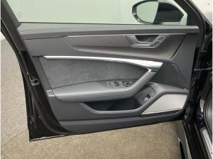 Audi RS6 Avant RS-Dynamikpaket plus B&O Matrix Pano.