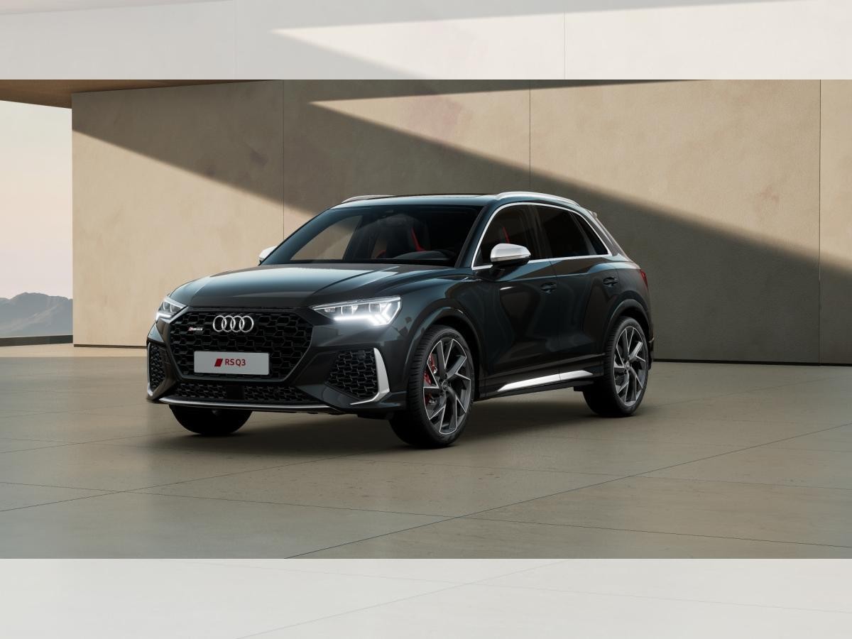 Audi RS Q3 qu. / SOFORT VERFÜGBAR !